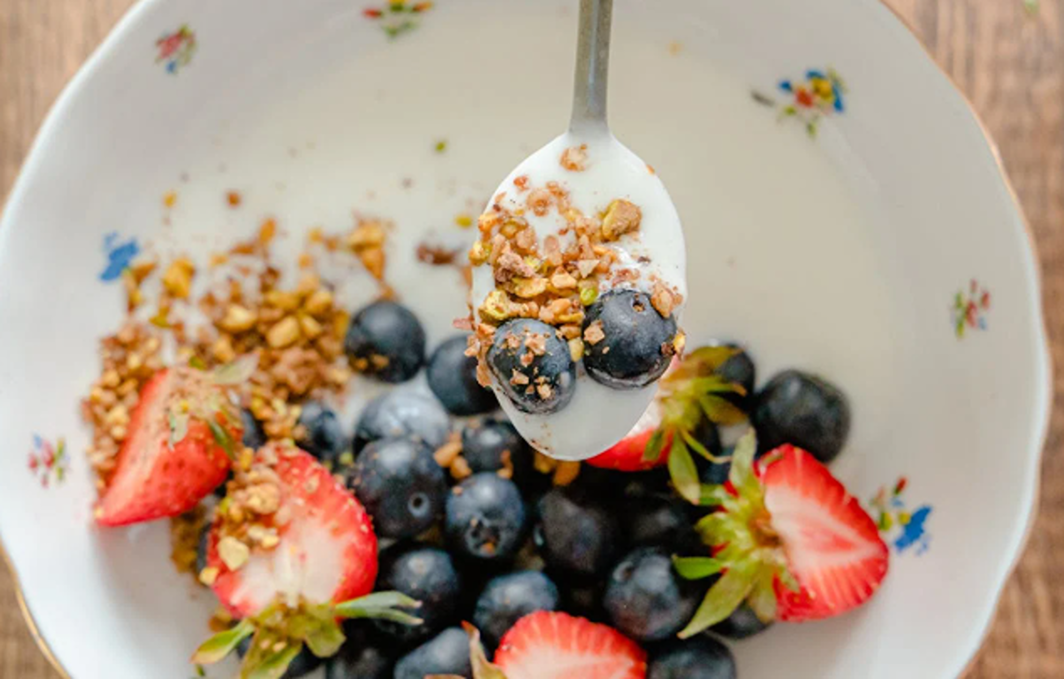 Magnesium and probiotics can be safely taken together 