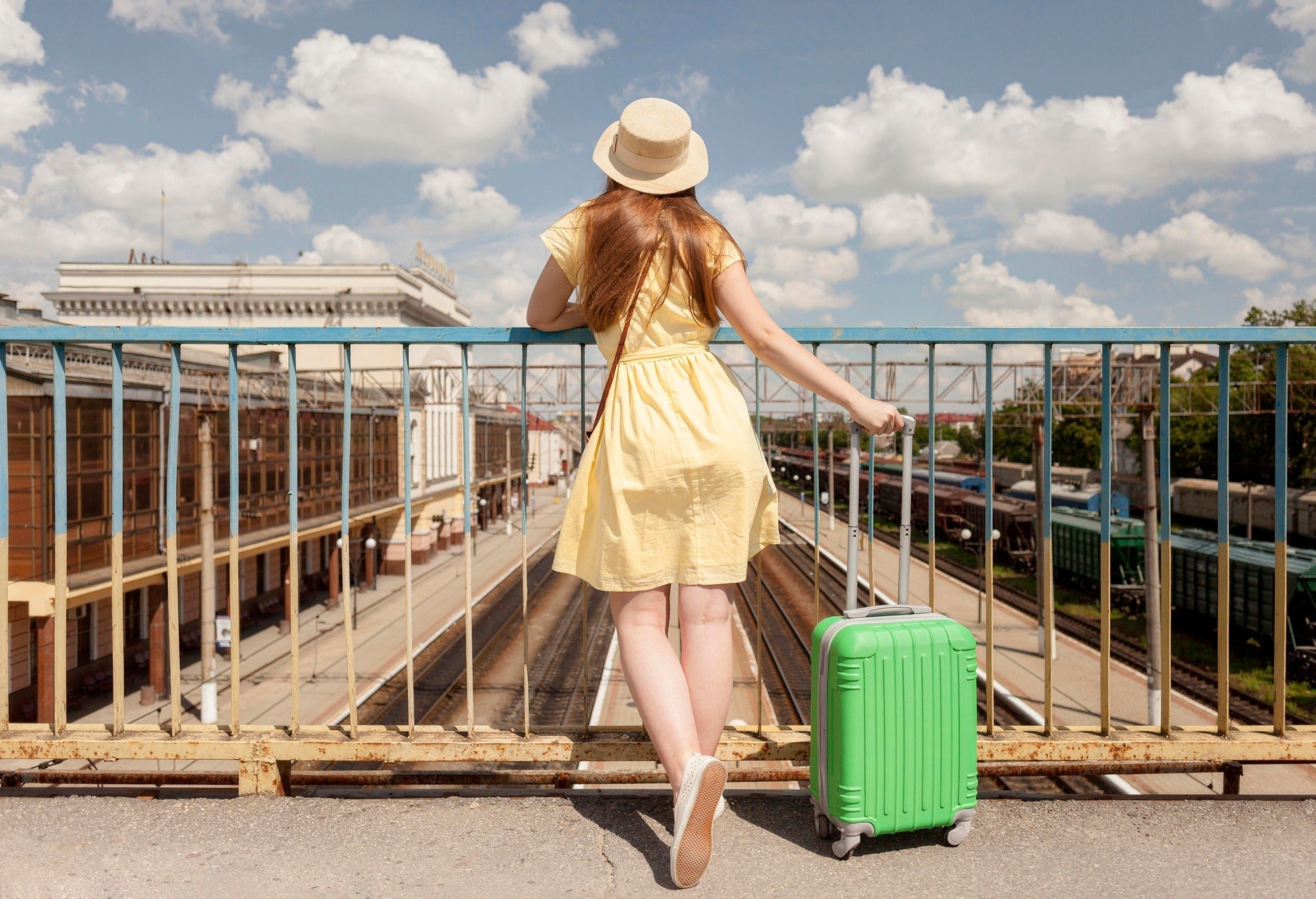 Travel Wellness Tips: Supplements to Pack for Summer Trips
